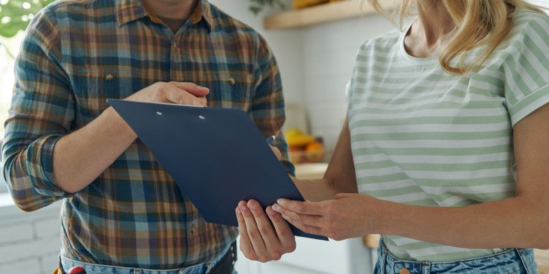 Four Great Questions to Ask During a Pest Inspection